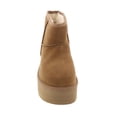 thumbnail image 1 of UGG Bottes à Plateforme Mini Classic pour Femmes, Châtaigne, 10, 1 of 5