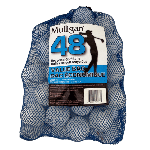 Balles de Golf Recyclées Mixtes, Sac de 48 par Mulligan, Montrant un Sac Réutilisable en Maille Bleue Rempli de Balles de Golf Blanches de Marques Mixtes avec des Éraflures Visibles, Idéal pour l'Entraînement, les driving ranges Ou les Jeux Décontractés, Offrant une option Abordable et Écoresponsable.