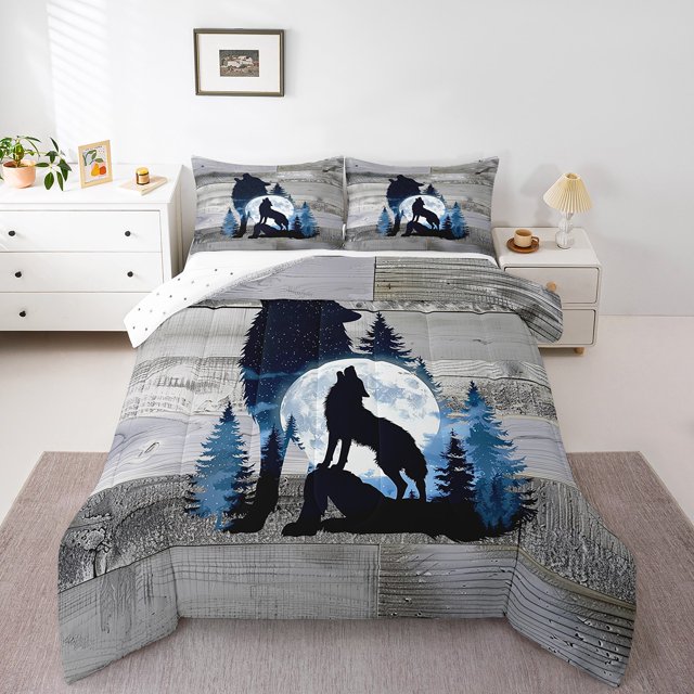 Roaring Wolf King Size Comforter Set, Safari Animals Hunting Wolves Soft Bed Set For Sofa, Wooden Plank Wildlife Breathable Down Comforter For Kids Teens, Blue Moon Rustic Duvet Insert