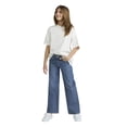 thumbnail image 2 of Levi Strauss Signature Girls' Mid-Rise Wide Leg Jeans, 2 of 8