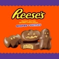 thumbnail image 2 of REESE'S Halloween Peanut Butter Shapes 595g, 2 of 7