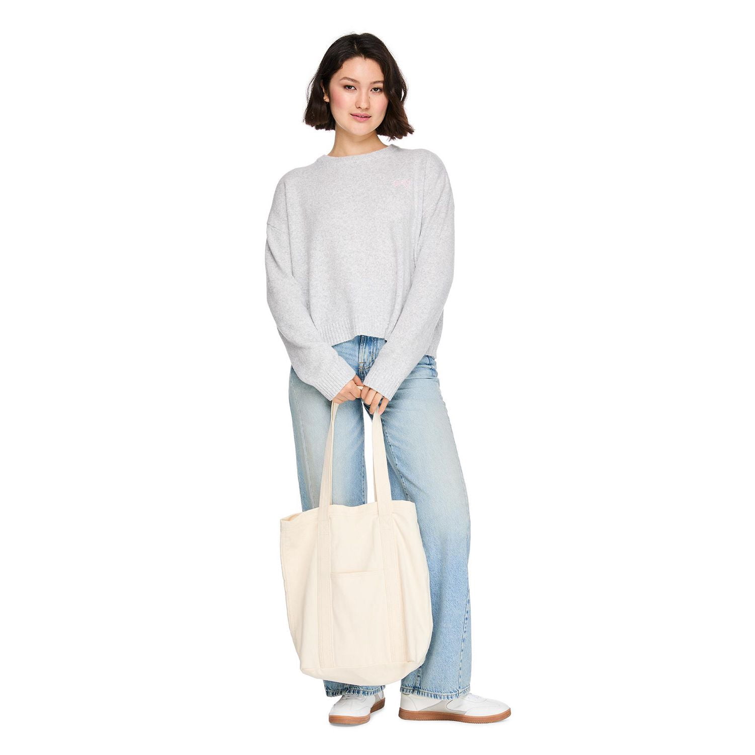 No Boundaries Women's Oversized Sweater
