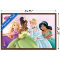 thumbnail image 2 of Disney Ultimate Princess Celebration - Groupe, 2 of 4