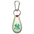 thumbnail image 1 of Yankees de New York Porte-clés des Fêtes de Baseball, 1 of 1
