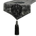 thumbnail image 1 of Le HomeCentric décoratif gris Chemin de Table 16 Pieds' x 108 Pieds' Grudge Foil perlé Damas & pompons tissu en daim, 1 of 3