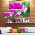 thumbnail image 3 of Belles Orchidées sur Fond Vert - Grande Impression d'Art Floral sur Toile, 3 of 4