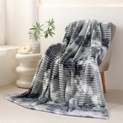 Velvet Blanket | Fleece Throw Blanket for Bed Couch Sofa | 200x230cm Oversized Winter Weighted Blanket for Adults | Soft Plush Bedding for Home Decor and Cozy Napping