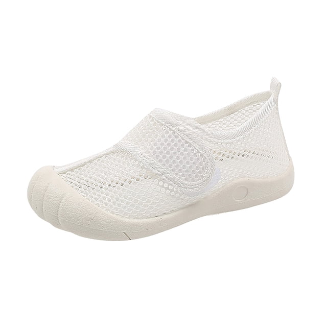 NOKIO Boys Closed-Toe Mesh Sandals Reinforced Toe Guard Breathable Anti-Scratch Design Lightweight Water Shoes for Summer Adventures