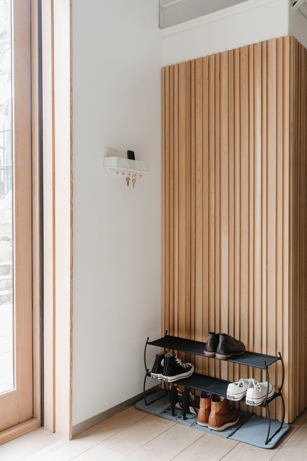 Umbra Estique Organizer. Rangement Mural D'Entrée Estique. Porte-Clefs Et Range Courrier