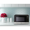 thumbnail image 3 of Panasonic NNST676SC Genius Microwave Oven, Stainless Steel, 3 of 7