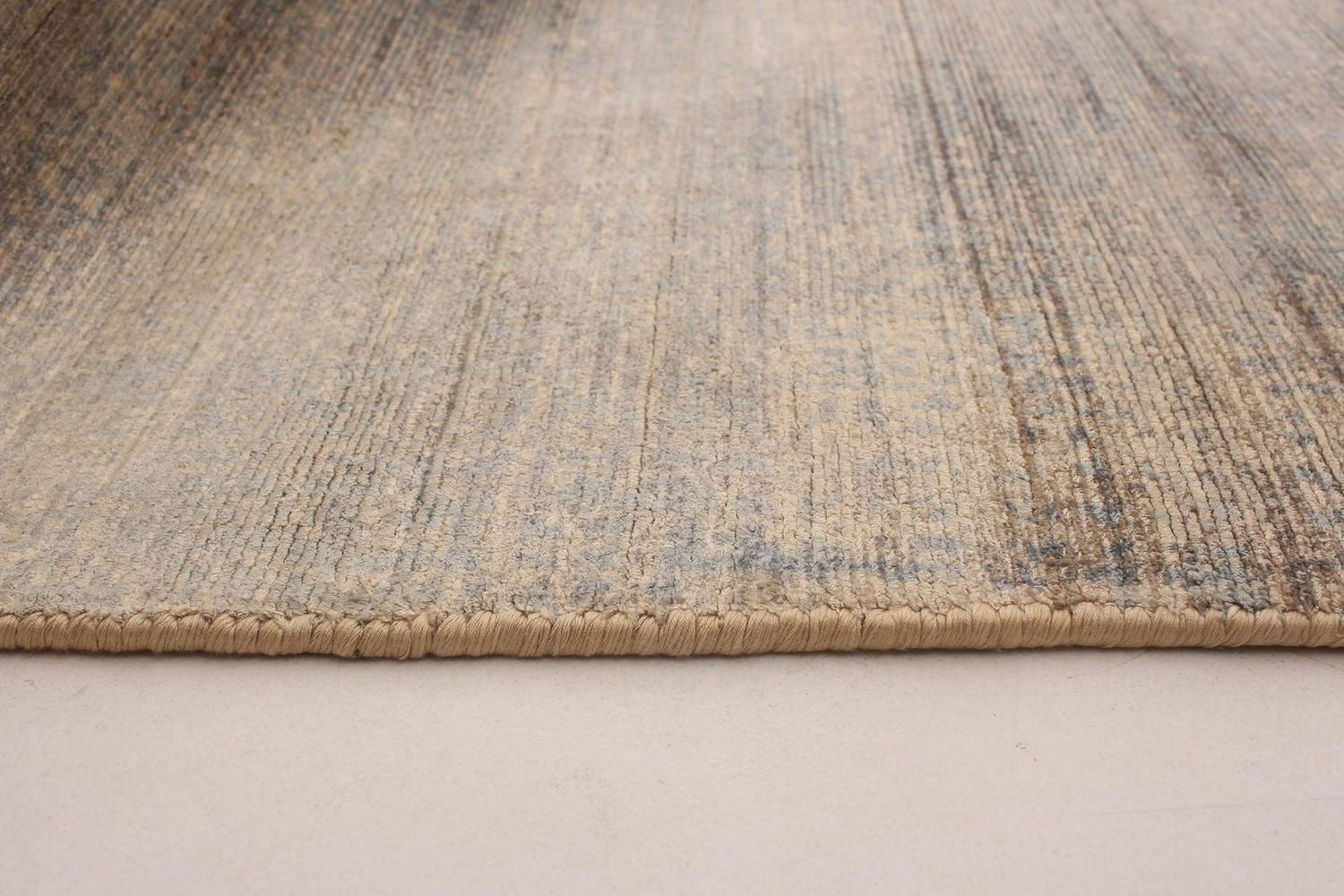 ECARPETGALLERY 4'11" x 7'4"  Transitional Galleria Hand Loomed Area Rug for Living Room, Dining Room and Bedroom in Yellow