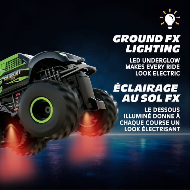 Motor Dayz 1:43 Scale RC Bigfoot Green Flames Monster Truck with