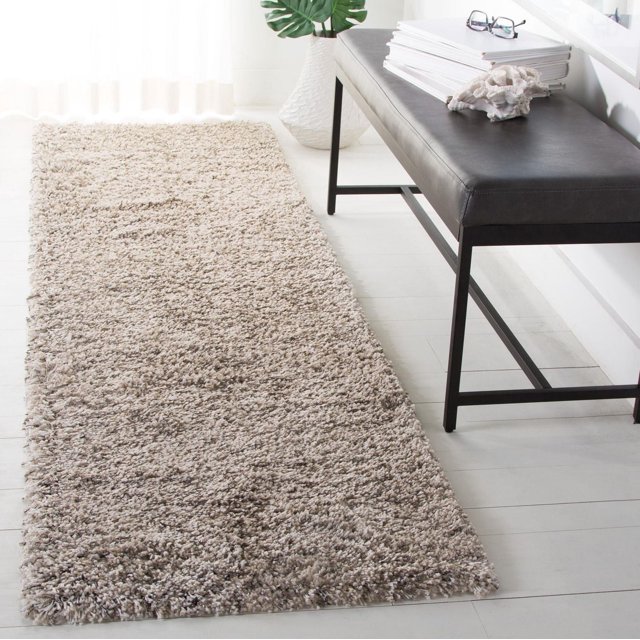 Safavieh Hudson Merrilyn Chevron Shag Area Rug