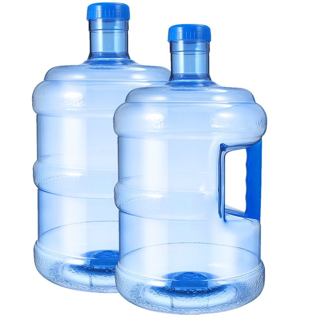 MOVTOTOP 2Pcs Camping Water Container Driving Water Tank Large Water Bottle, ideal for camp kitchen and portable water storage. Made of durable PET material, each transparent blue bottle has a 5L capacity and ergonomic handles for easy carrying. Visible water level ensures convenient refilling. Suitable for camping, home, office, gym, and parties.