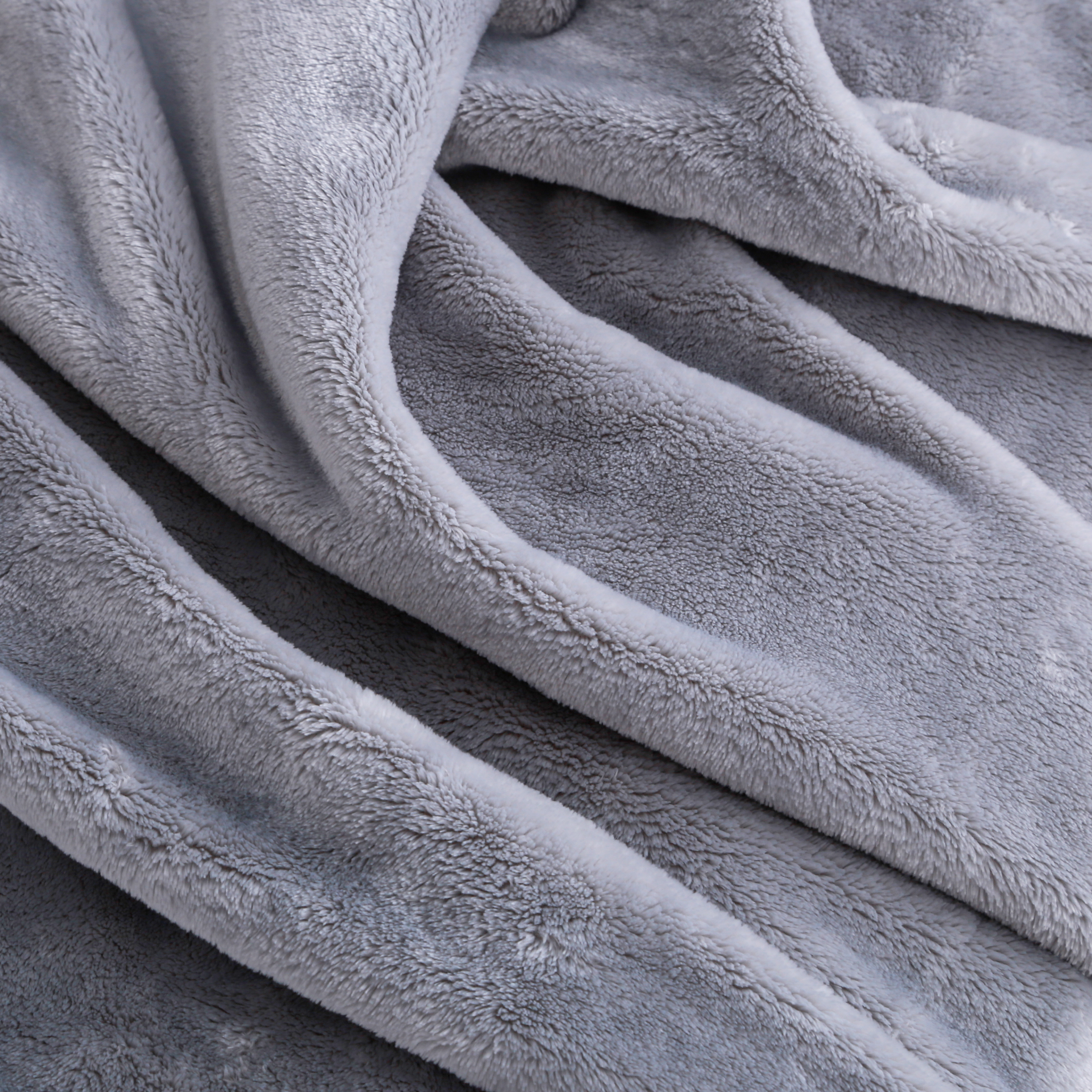 Jeté en Peluche Better Homes & Gardens Argent