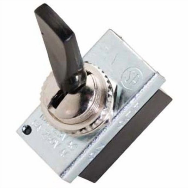 2750651 - TOGGLE SWITCH 1P1T 10A ON-OFF 125VAC TH SOL FLAT ACTU 12MM HOL