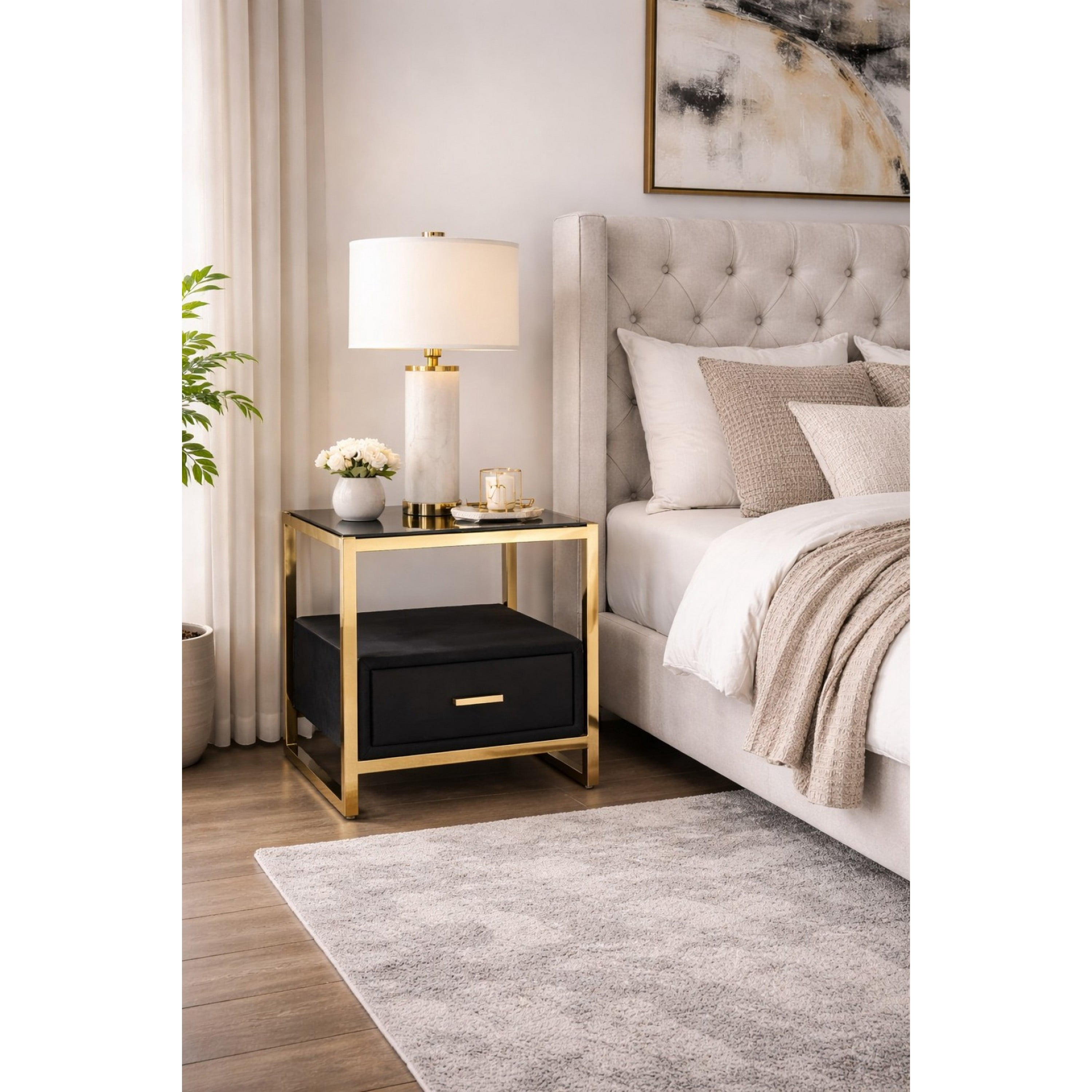 Brassex Adam Table de nuit moderne luxe pour chambre avec dessus en verre, tiroir rembourré et structure en métal doré, noir/or