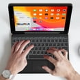 thumbnail image 4 of Étui Clavier à Pavé Tactile pour iPad 10,2 Po, iPad 9e Gén., 4 of 5