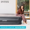 thumbnail image 3 of Intex Dura Beam Lit Coussin de Luxe avec Pompe Intégrée, Grand Lit, 3 of 8