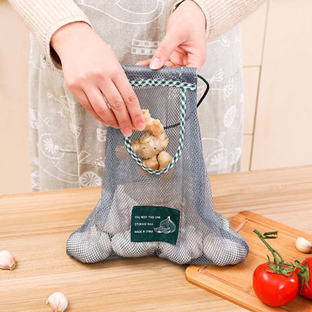 YIMWNYI Kitchen Fruit And Vegetable Storage Mesh Bag, Multi-purpose Hanging Bag for Kitchen, Bathroom, Living Room, Durable and Washable, Large Capacity for Vegetables and Plastic Bags