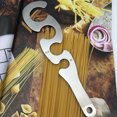 thumbnail image 4 of Mesureur de Spaghetti en Acier Inoxydable 4 Trous Règle de Spaghetti en Forme de S Gadgets de Cuisine Durables et Pratiques, 4 of 7