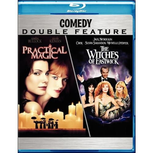 Practical Magic / les Sorcières d'Eastwick Couverture double de Film Blu-ray Comique Mettant en Vedette Deux Affiches de Film Côte à Côte; Practical Magic Mettant en Vedette des Bougies Allumées et des silhouettes de Sorcière, les Sorcières d'Eastwick Montrent Trois Femmes à l'Énergie Magique et un Fond de Ciel Orageux.