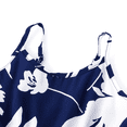 thumbnail image 4 of PatPat Ensemble Assorti pour la Famille, Chemise Bleue à Manches Courtes à Imprimé de Feuilles Ou Robe à Bretelles avec Dos Smocké, 4 of 7