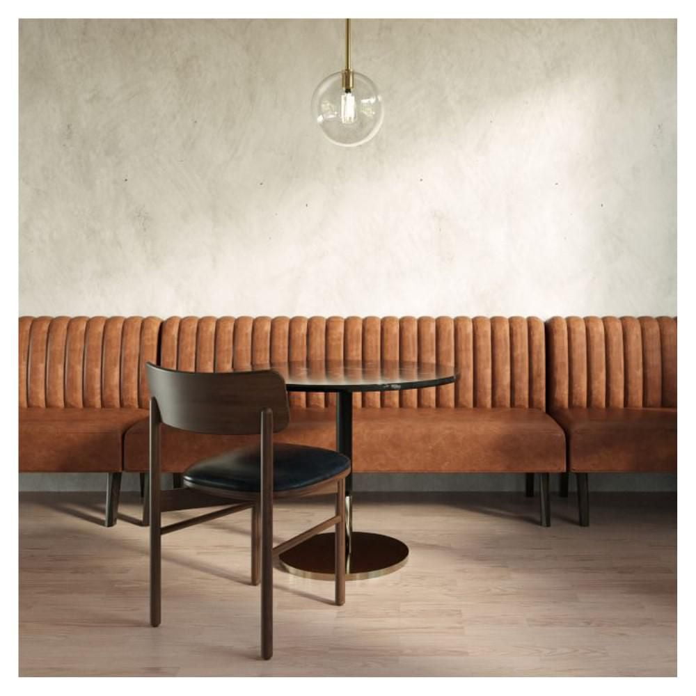 Table de salle à manger ronde Garza en faux marbre avec détails dorés brossés en noir