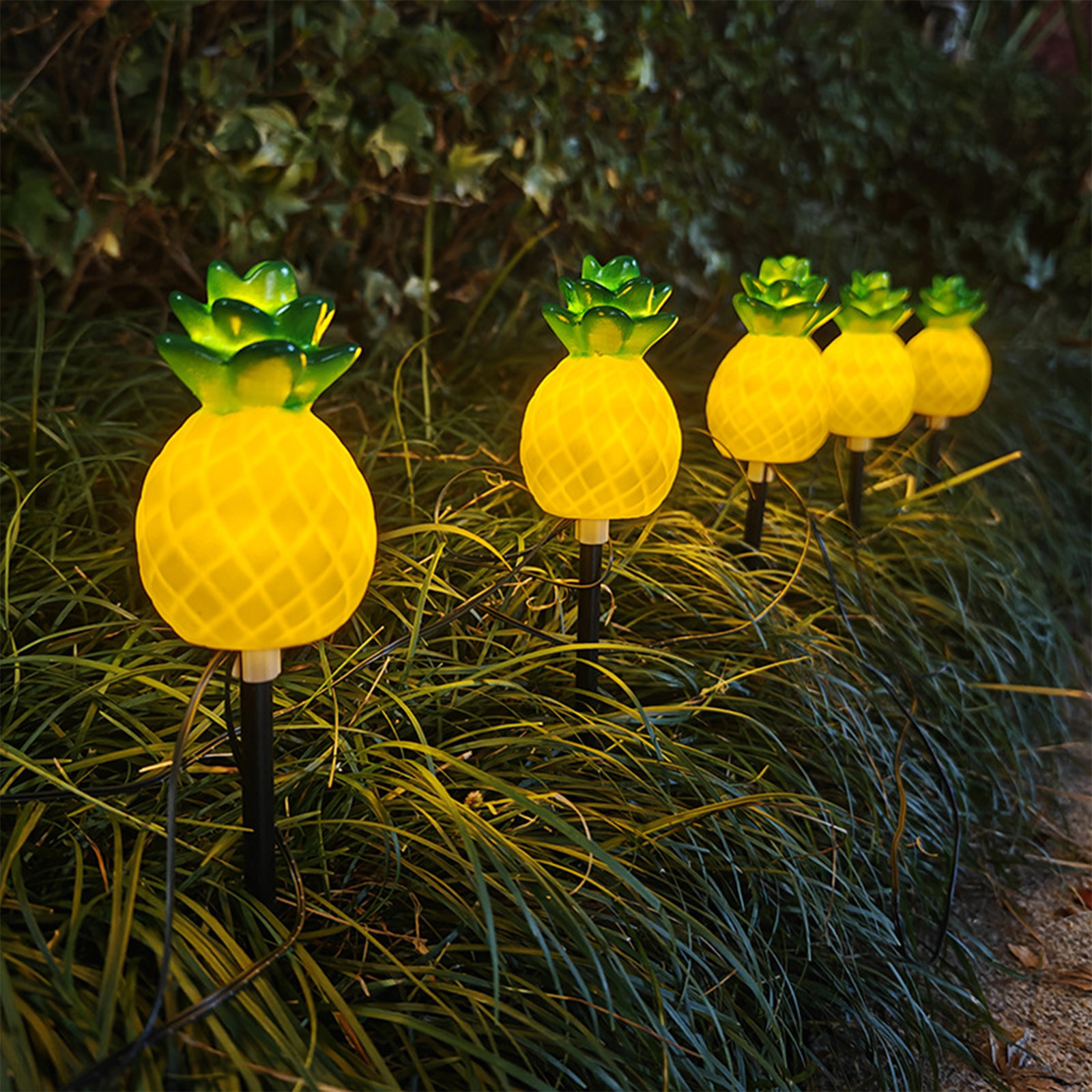 Uscallm Solar Garden Lights, Pineapple LED Solar Lights for Outdoor, 5-Pack Solar Powered Lawn Lights, Waterproof Solar Yard Lights for Garden Patio Pathway Decoration