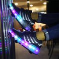 thumbnail image 1 of Chaussures Lumineuses LED Colorées Mode Enfants Adultes Ultra-Légères Patins à Roulettes Heelys, 1 of 7