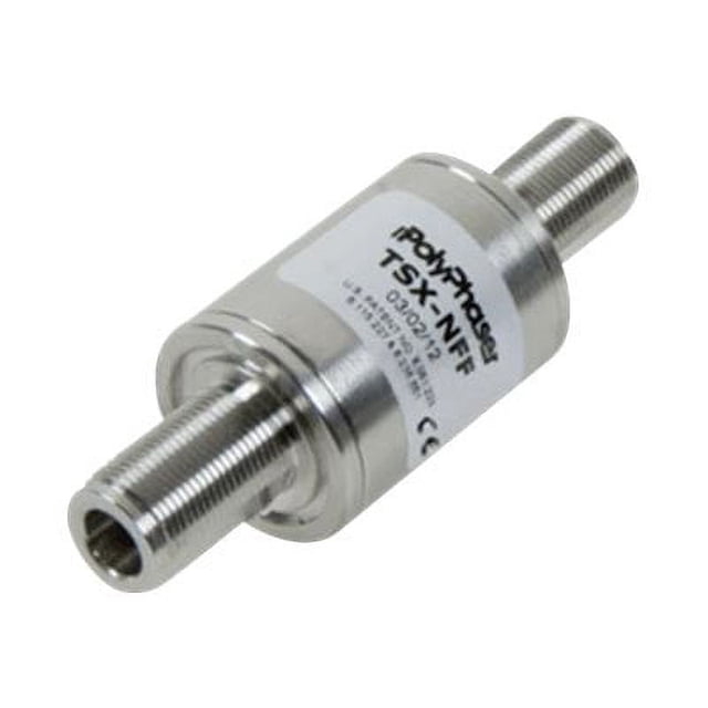 PolyPhaser TSX-NFF - Filtre Passe-Haut pour Connecteur RF, Vue Orientée vers l'Avant d'Un Protecteur coaxial Cylindrique avec Connecteurs Femelle Filetés de Type N aux Deux Extrémités, Corps en Métal avec Fini Argenté Mat et Étiquette visible « PolyPhaser 698-2700 MHz », Protecteur en Ligne compact Convenant aux applications d'Antenne Ou Coaxiales sur Fond Blanc Uni.