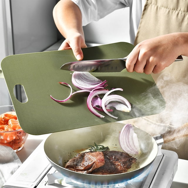 Multifunctional Kitchen Cutting Board Set, Three Sizes Available, Double-Sided and Dishwasher Safe, Raised Edges to Catch Juices, Durable Plastic Material, Ideal for Home Cooking and Chefs