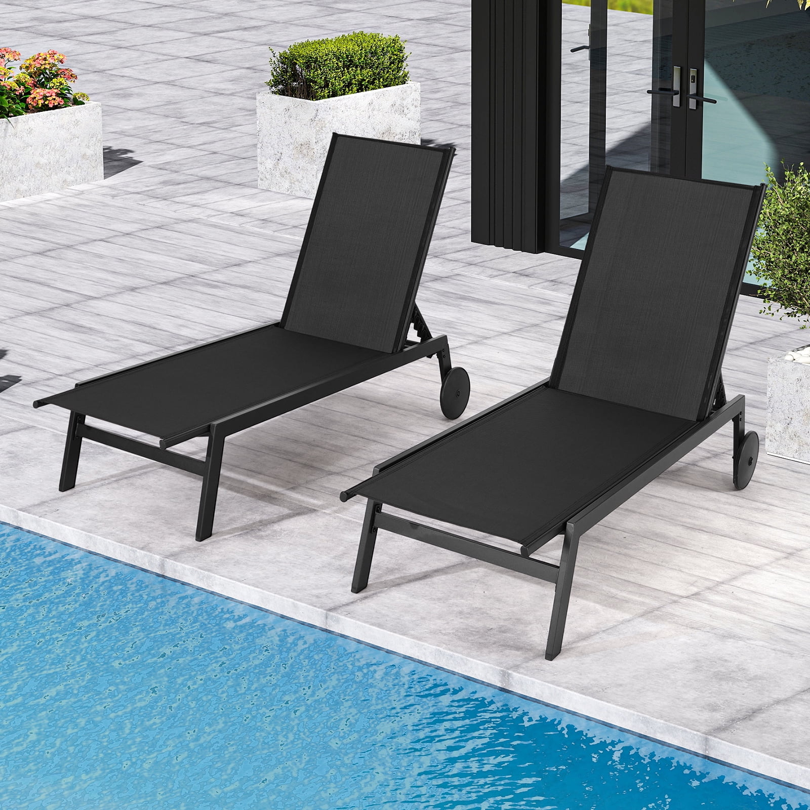 Yoleny Chaise Longue de Patio avec Roues, Ensemble de 2 Chaises Longues d'Extérieur avec Dossier Réglable, Chaises Longues de Piscine en Textilène Imperméable pour Patio, Bord de Piscine, Terrasse, Noir