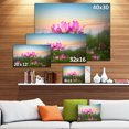 thumbnail image 4 of Design Art - Fleurs de Lotus en Fleurs au Coucher du Soleil, 4 of 4