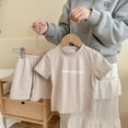 thumbnail image 3 of Chemises pour Filles Enfants Imprimé Ample Garçon Fille Poches Shorts Manches Courtes Col Rond Blouses Ensembles T-shirt, 3 of 3