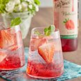 thumbnail image 2 of DaVinci Gourmet 750 mL All-Natural Strawberry Flavoring / Fruit Syrup, 2 of 2