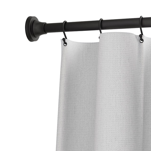 Mainstays Tringle de Rideau de Douche à Tension Réglable avec Embouts Décoratifs, Fini Noir Mat, Montée avec Anneaux de Rideau Noirs Tenant un Rideau de Douche Blanc Texturé, avec Embouts Ronds et Conception à Montage à Tension Sans Outils, Idéale pour Douches Standards à Surdimensionnées, Garde-Robes Ou Séparateurs de Pièce.