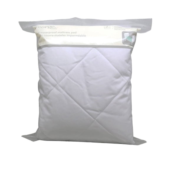 muni de couvre-matelas imperméable