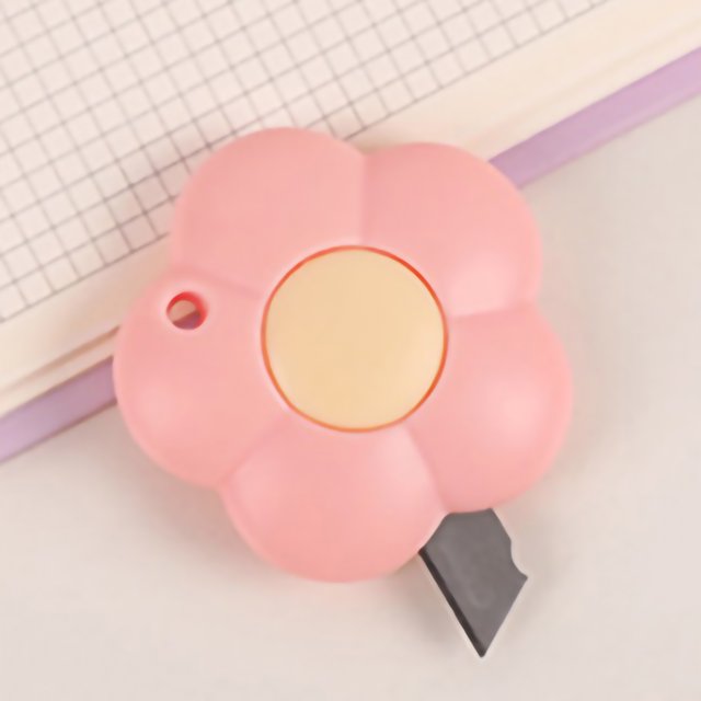 Cute Exacto Knife Cute Box Cutter Small Portable Multifunctional Cute Color Flower Box Cutter With Hanging Hole
