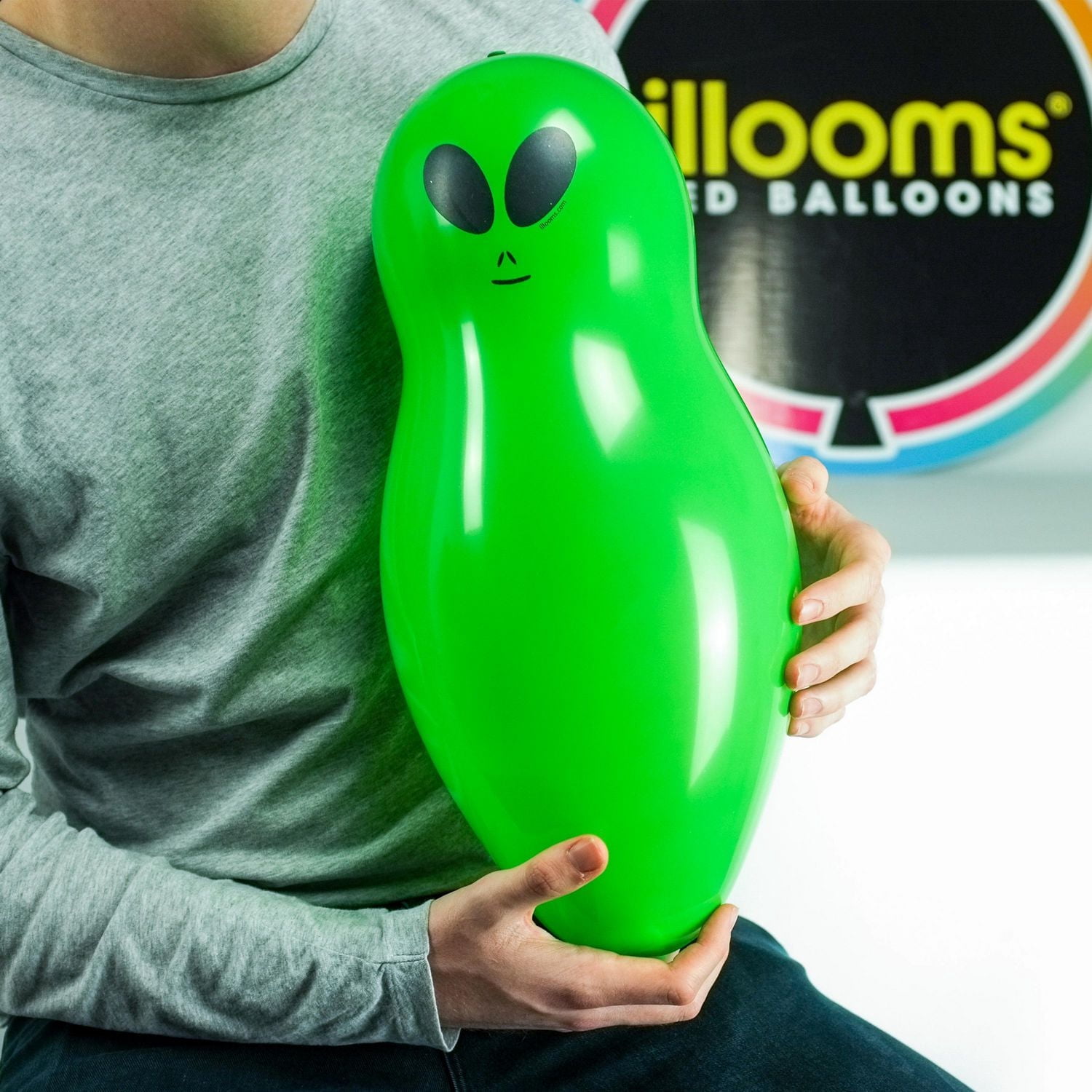 illooms Alien Super Size LED Light up Balloons