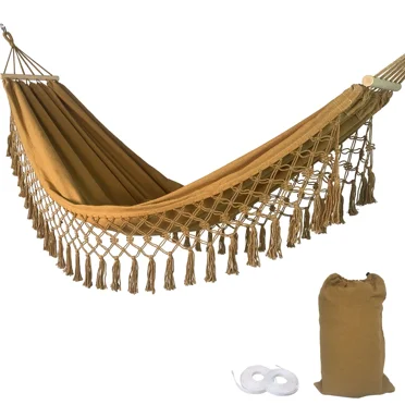 FTCBJJA Hamac de Jardin avec Pompons, Lit Balançoire en Coton 78.7 Pouces x 39.4 Pouces avec Poutre d'Équilibre Anti-Roulis, Hamacs Portatifs pour Camping, Patio, Cour, Véranda, Plage (Camel)