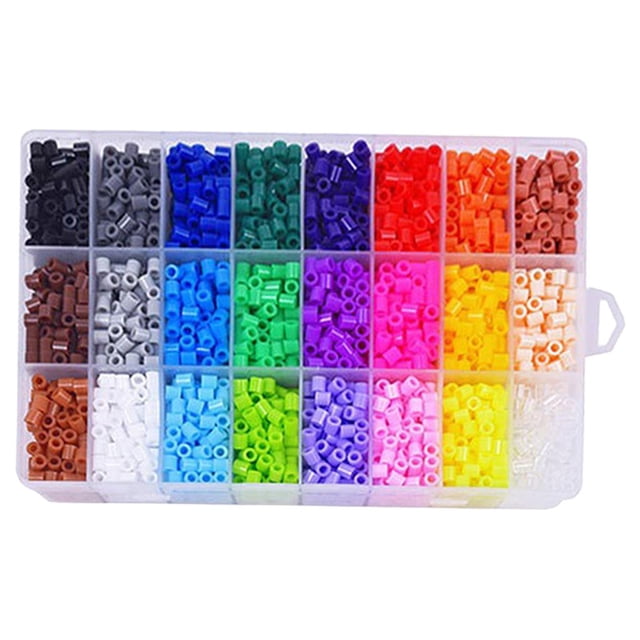 Ensemble de Perles à Fusion avec des Perles à Repasser Multicolores de 5 mm en 24 Couleurs Vibrantes, Totalisant 4300 Pcs. Organisé dans une Boîte de Rangement Transparente avec des Compartiments pour Chaque Couleur, Ce kit d'Arts et de Bricolage Comprend des Plaques à Picots, des Cartes à Motifs, des Porte-Clés, un Livret de design à Motifs, des Pinces et du Papier à Repasser. Parfait pour le pixel art DIY et les Bricolages Créatifs, Il Permet aux Utilisateurs de Concevoir et de Repasser des Oeuvres 3D Uniques.