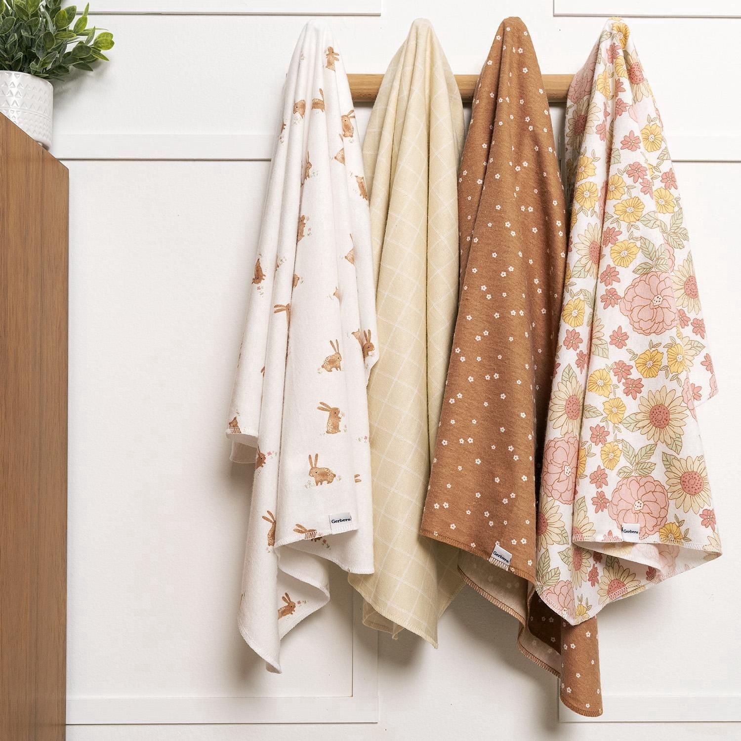 Gerber Childrenswear - Flannel Receiving Blanket