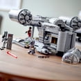 thumbnail image 3 of LEGO Star Wars: The Mandalorian The Razor Crest 75292 Ensemble de Construction, Nouveau 2020 (1 023 Pcs), 3 of 7