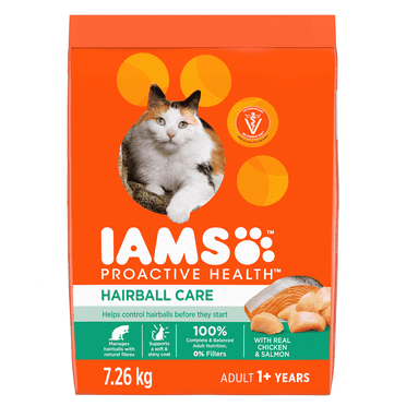 IAMS PROACTIVE HEALTH Hairball Care Adult Dry Cat Food with Chicken & Salmon, 7.26kg Bag
