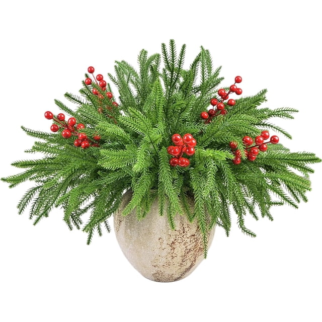letesult 13 Pcs Branches de Pin Artificielles Normandes avec 5 Pcs Tiges de Baies Rouges, 18 Pouces Toucher Réel Noël Fausses Fausses Verdure Tiges de Pin à Feuilles Persistantes pour Vases Bricolage Guirlande Table Décoration Maison Noël