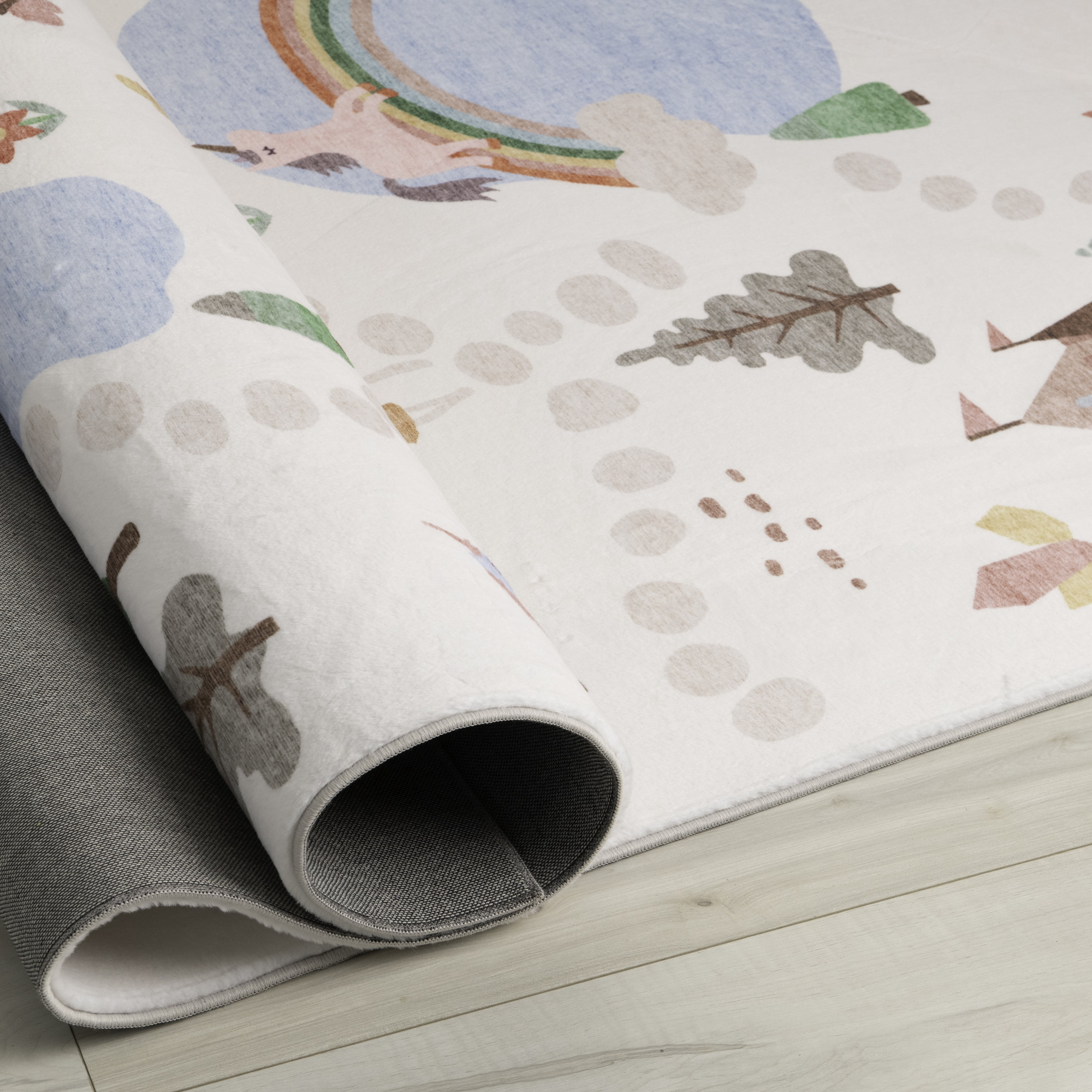 Rug Branch Soft Steps Playtime Licornes, Chateau, Carte routiere, Tapis educatif doux, Blanc Bleu - Garcons et filles dans la salle de jeux, la creche, la chambre