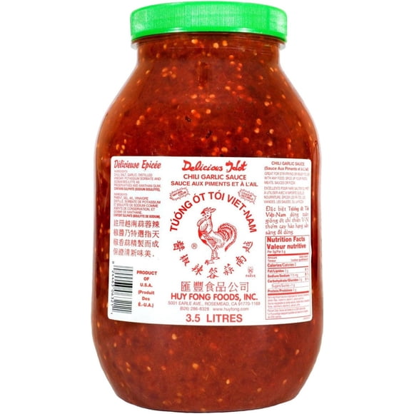 Huy Fong Sauce Piquante au Piment et à l'Ail - 136 Oz - Emballage Individuel - Ajoutez du Feu à Votre Cuisine (1 Ct)