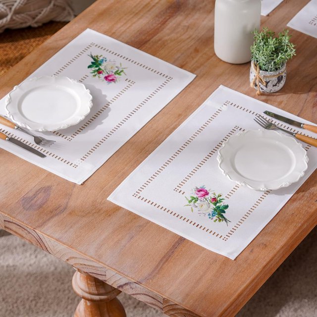 GFDYREE Cutwork Table Runners Flower Decor Home Garden Table Runner with Well-trimmed Edge For Picnics Indoor and Outdoor Dining Holiday Long Tables (Offwhite+Flower, 12 x 18 Inch 4PCs Sets