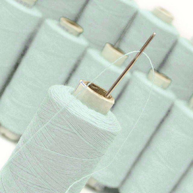 White Hand Machine Polyester Spun Wholesale Thread 20 Pcs Sewing Supply Quilting